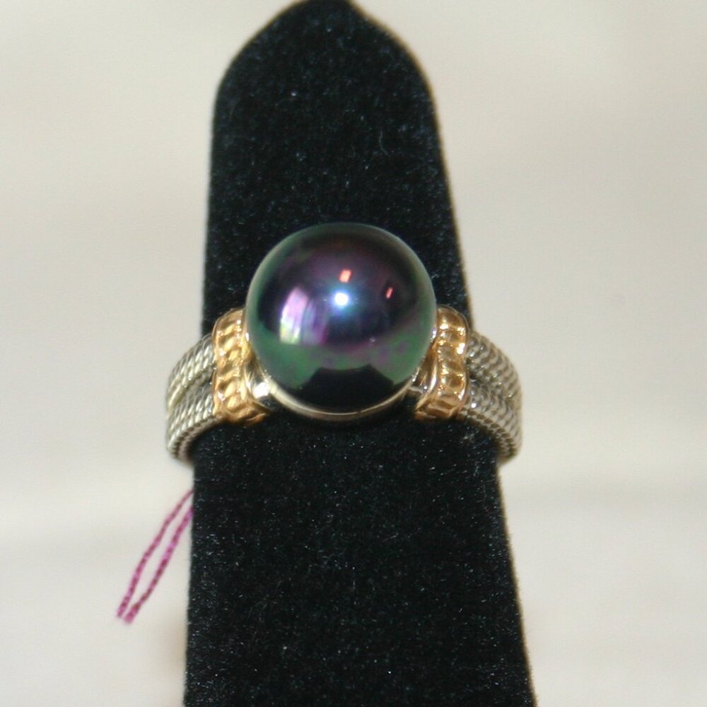 Ladies' Fashion Ring Silver Tone with faux Black Pearl Size 6 RG-17